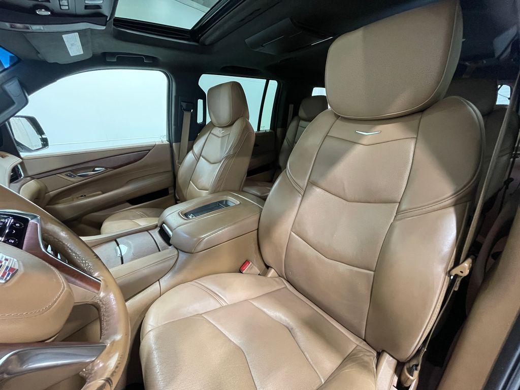 used 2017 Cadillac Escalade ESV car, priced at $30,690
