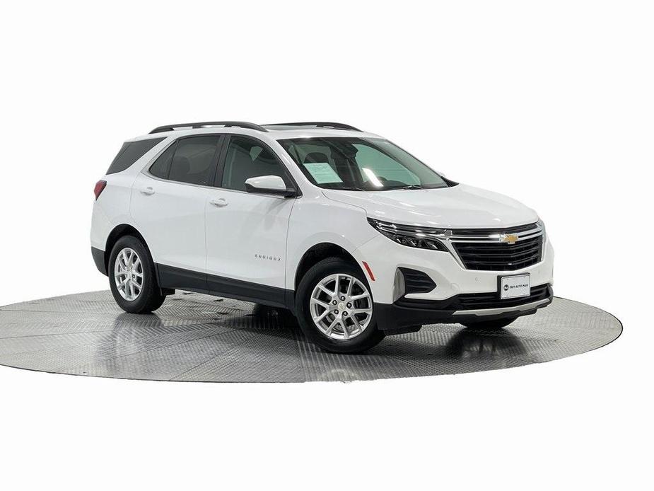 used 2022 Chevrolet Equinox car, priced at $22,035