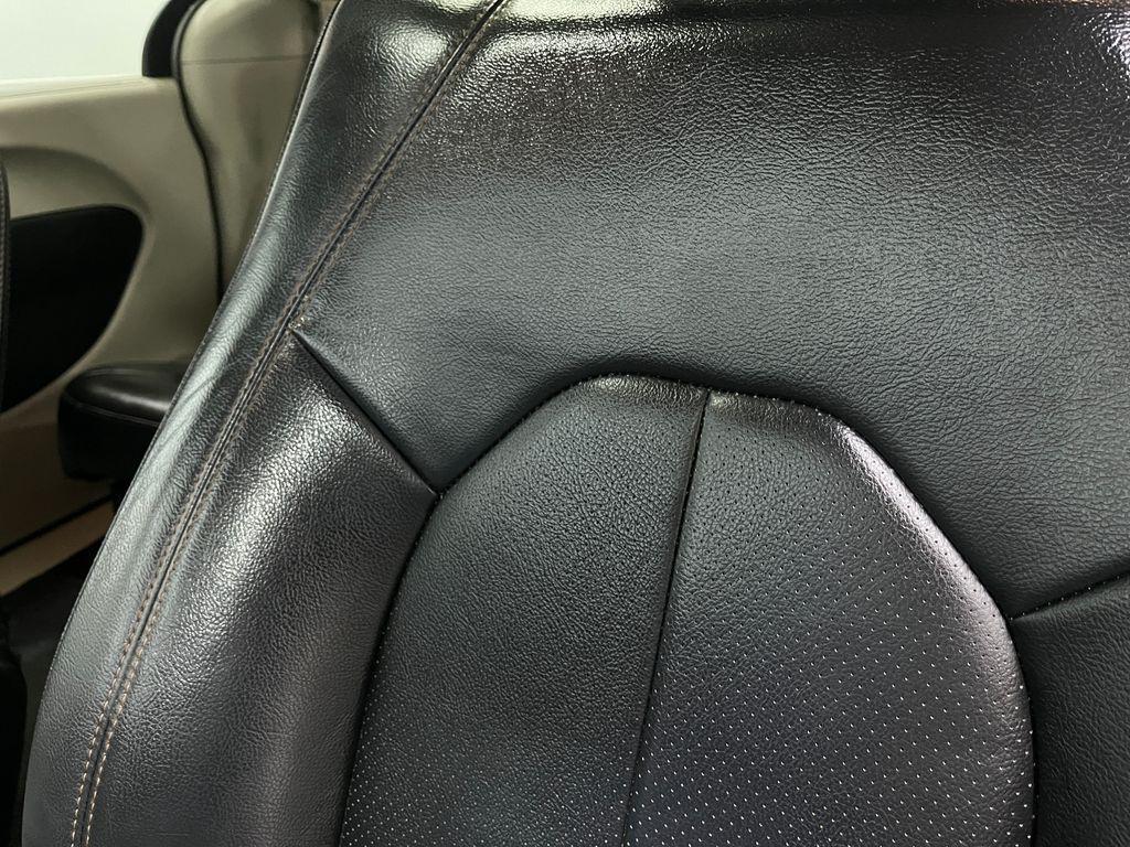 used 2018 Chrysler Pacifica car, priced at $15,880