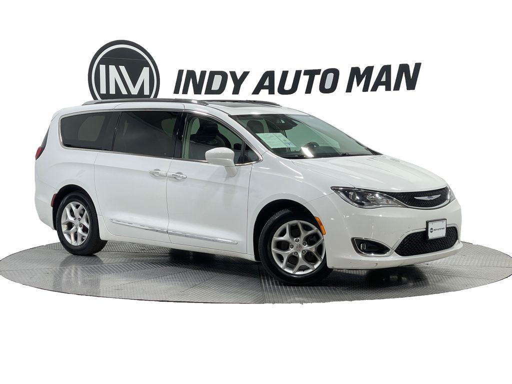 used 2018 Chrysler Pacifica car, priced at $15,880