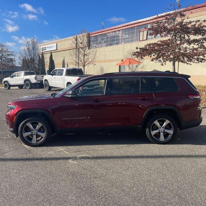 used 2021 Jeep Grand Cherokee L car, priced at $31,795