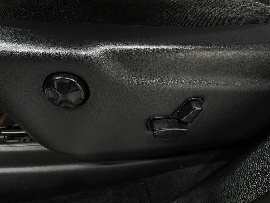 used 2018 Jeep Grand Cherokee car, priced at $20,061