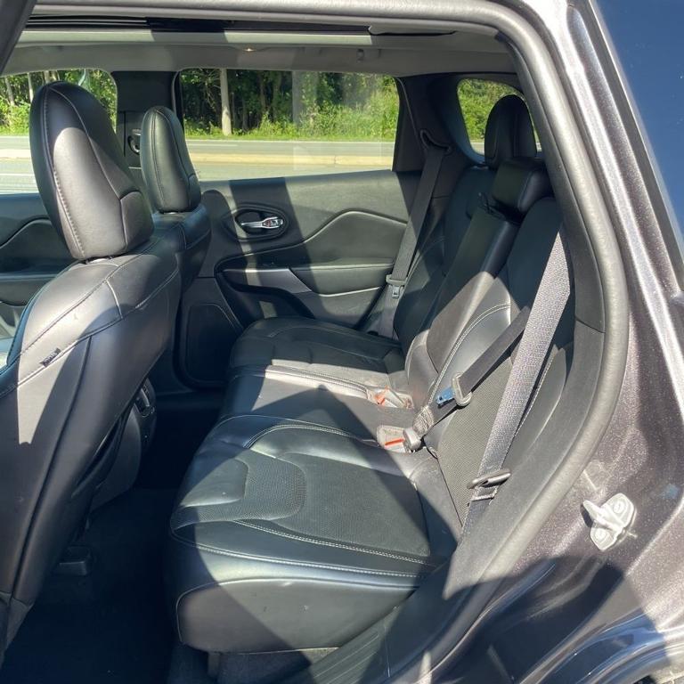 used 2021 Jeep Cherokee car, priced at $19,395