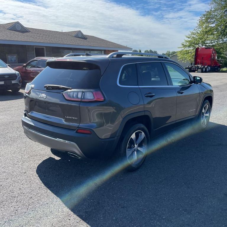used 2021 Jeep Cherokee car, priced at $19,395