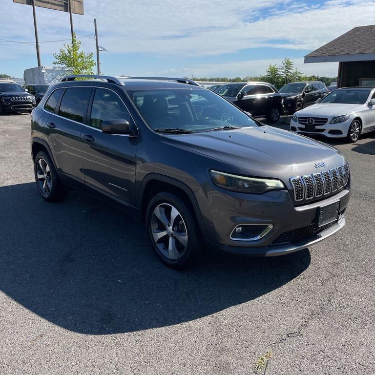 used 2021 Jeep Cherokee car, priced at $19,495