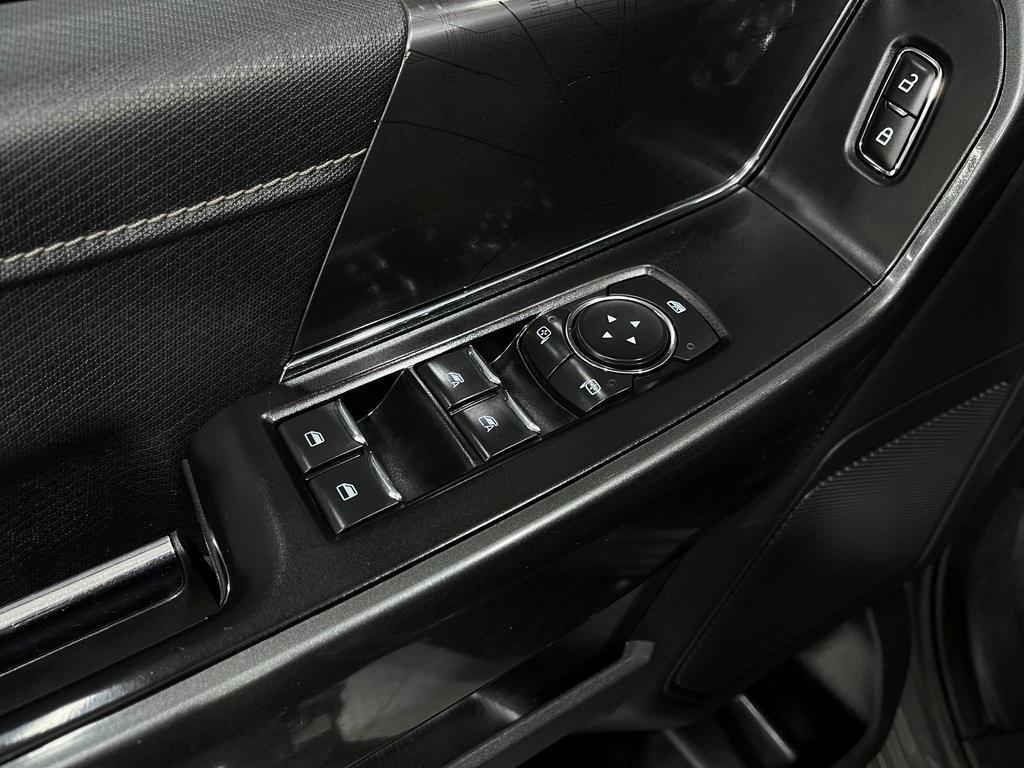 used 2021 Ford F-150 car, priced at $36,500