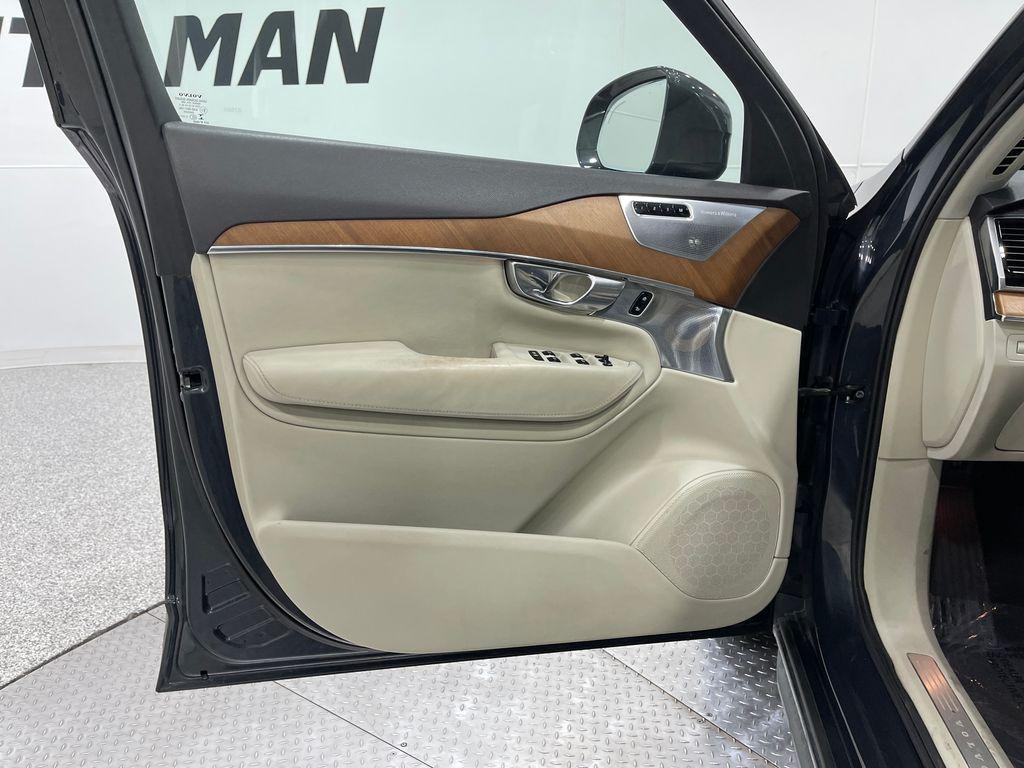 used 2017 Volvo XC90 car, priced at $19,000