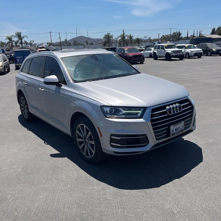 used 2019 Audi Q7 car, priced at $19,400