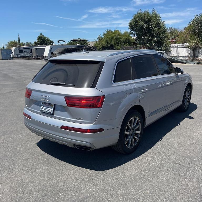 used 2019 Audi Q7 car, priced at $19,400