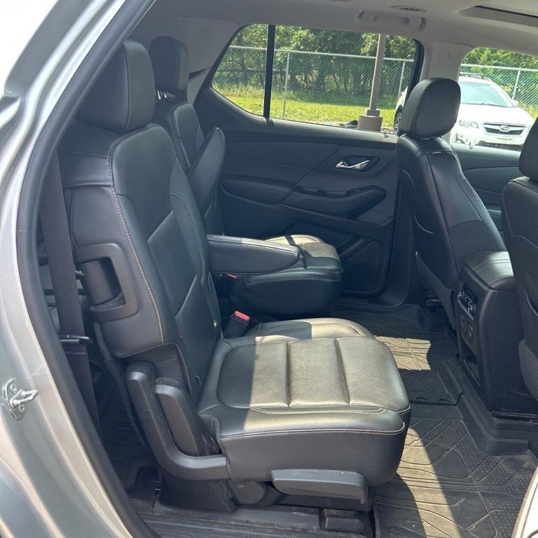 used 2019 Chevrolet Traverse car, priced at $22,995