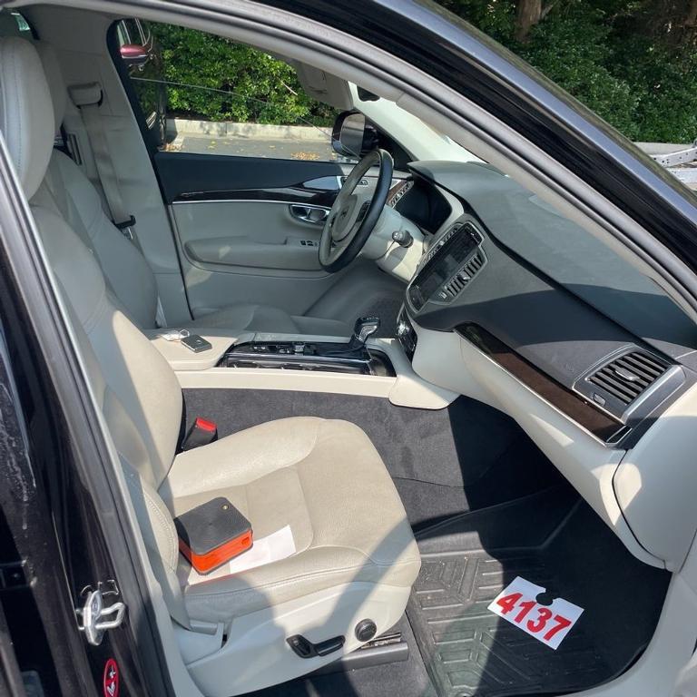 used 2019 Volvo XC90 car, priced at $22,900