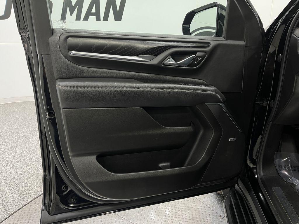 used 2021 GMC Yukon car, priced at $45,500