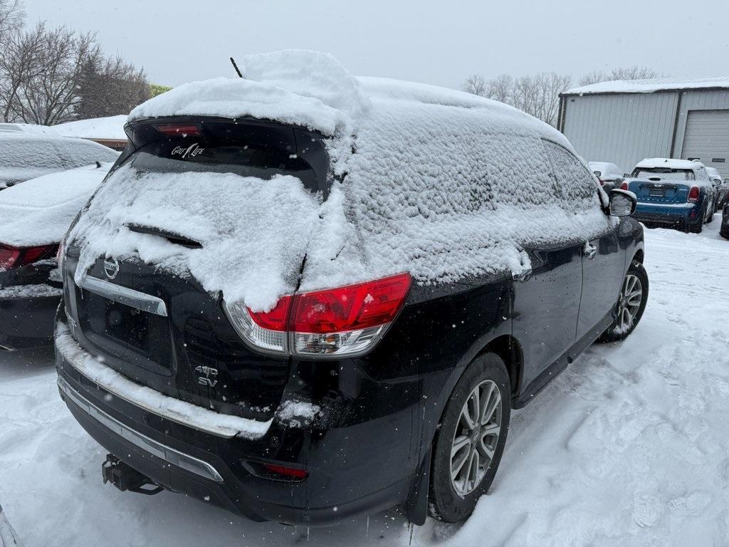 used 2016 Nissan Pathfinder car, priced at $10,000