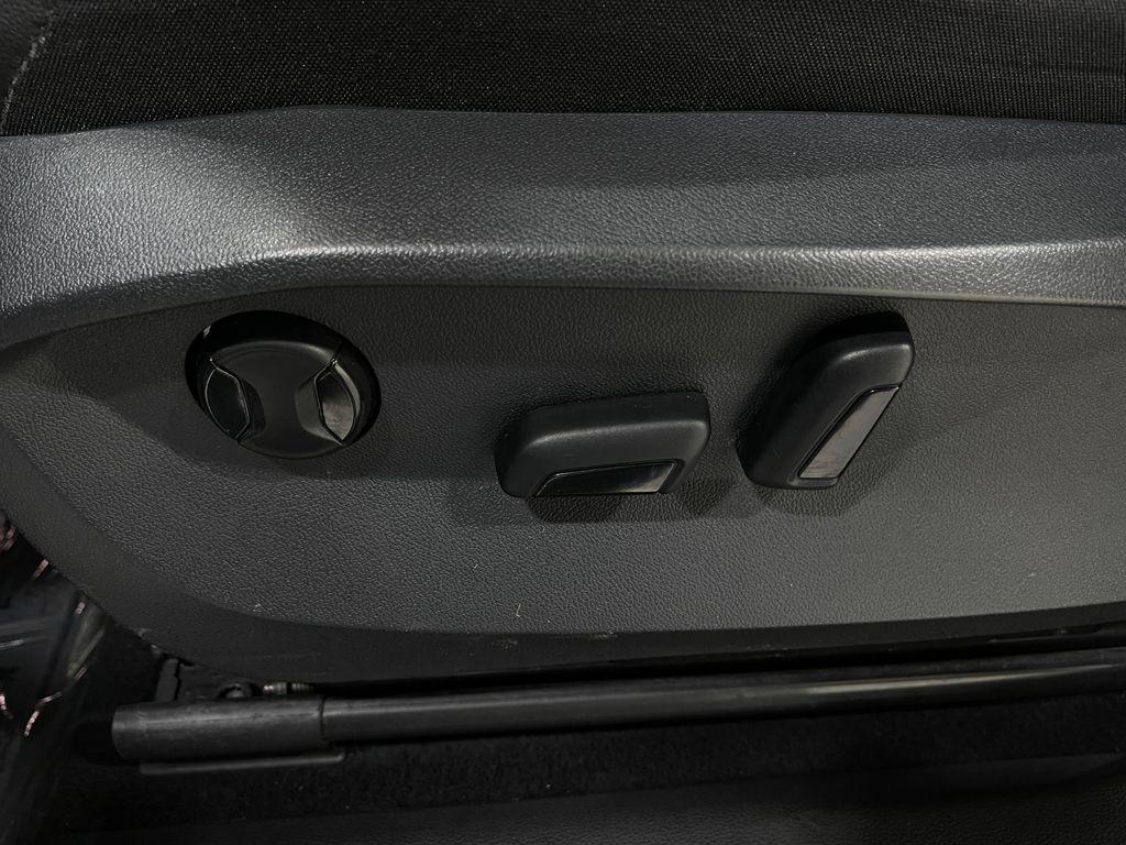 used 2022 Volkswagen Tiguan car, priced at $21,180