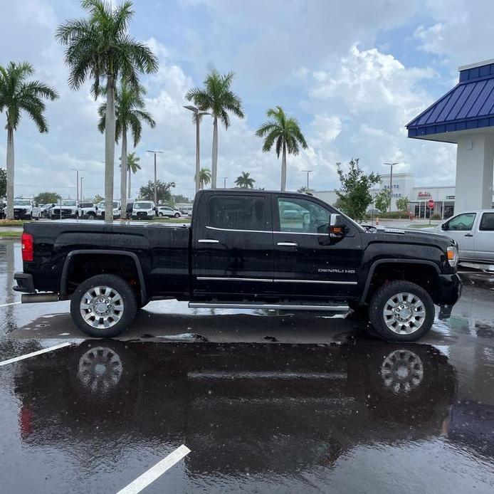 used 2019 GMC Sierra 2500 car, priced at $51,400