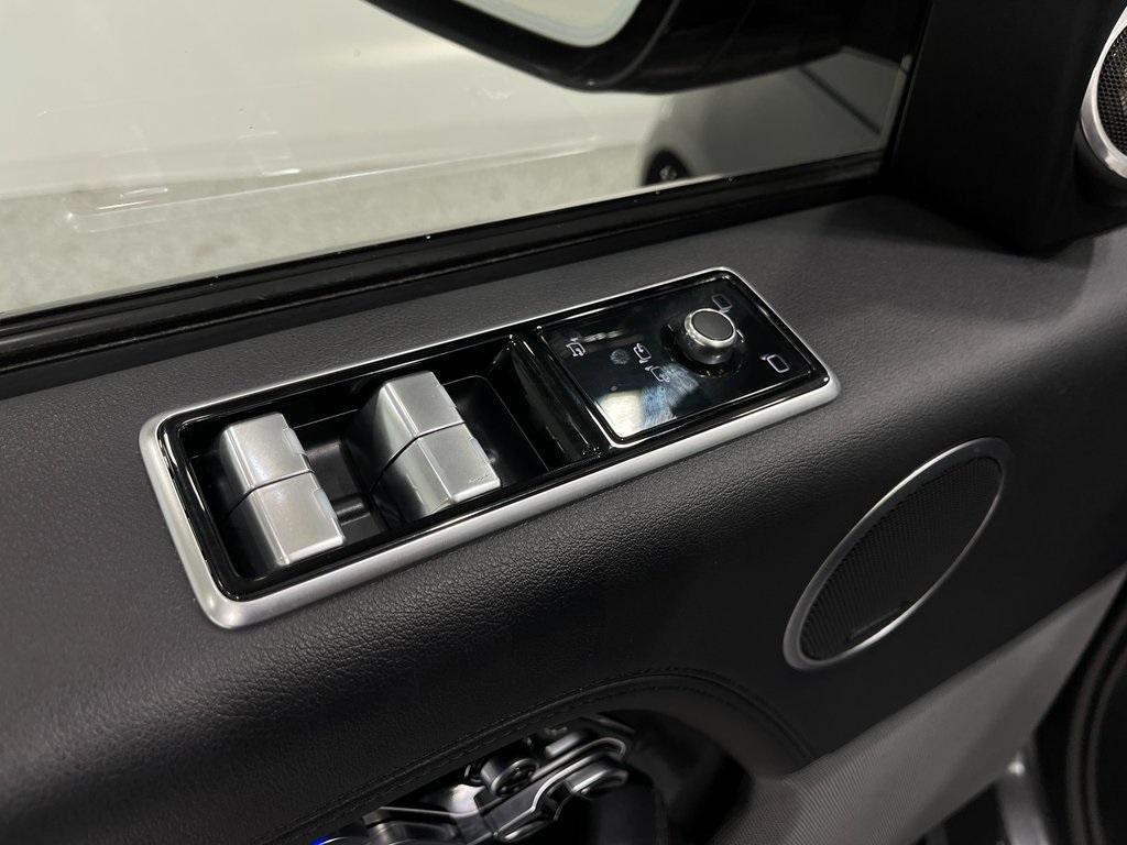 used 2018 Land Rover Range Rover car, priced at $35,900