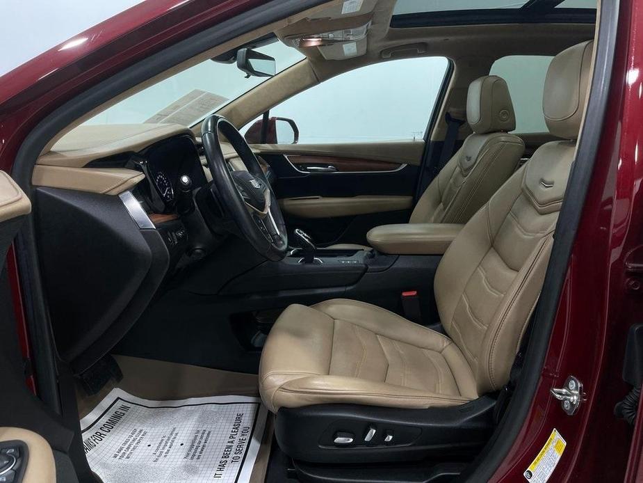 used 2018 Cadillac XT5 car, priced at $26,700