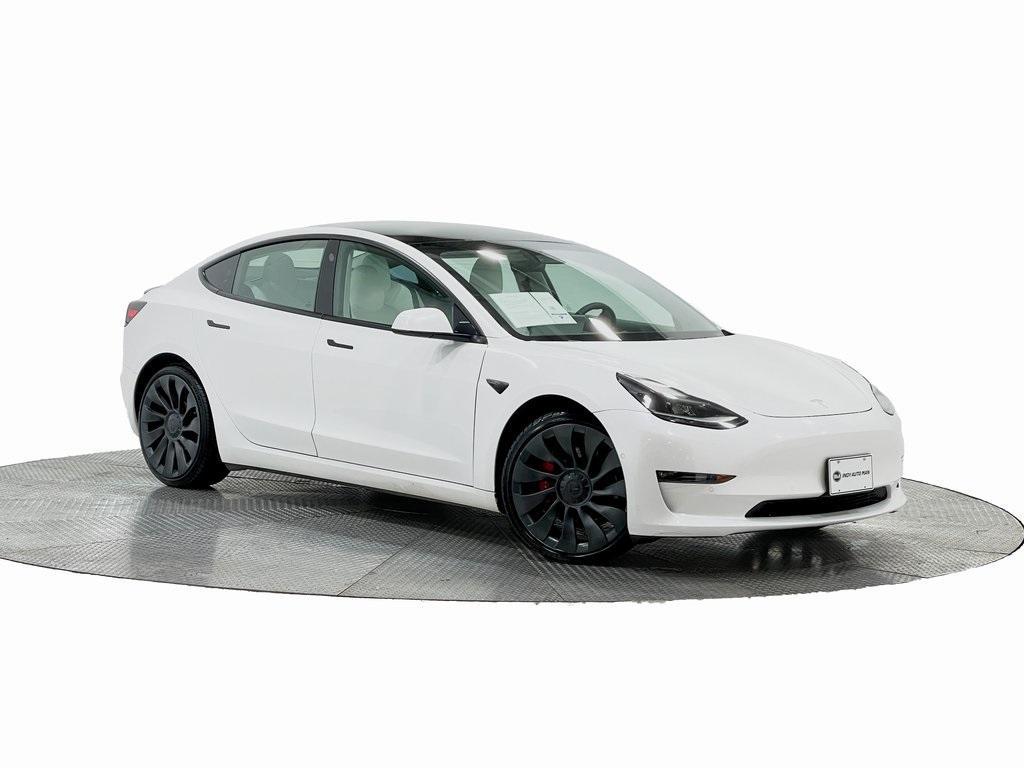 used 2021 Tesla Model 3 car, priced at $27,620