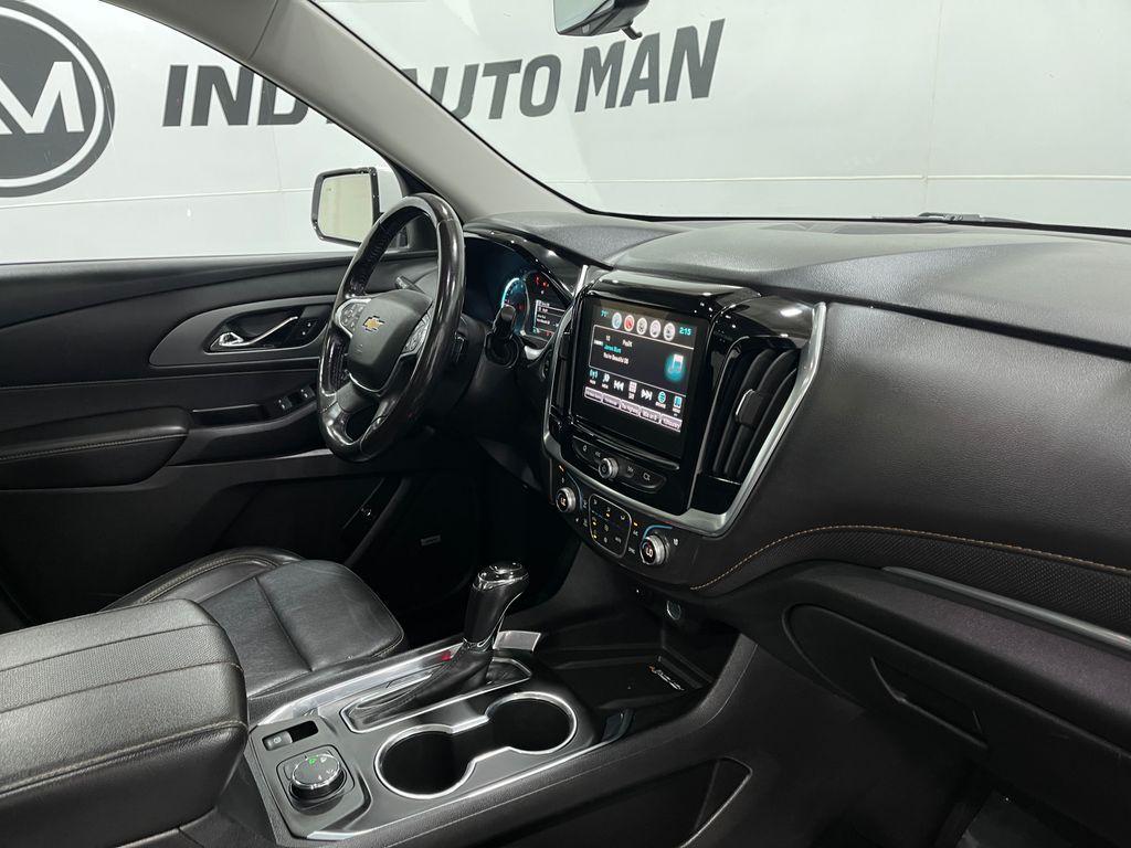 used 2019 Chevrolet Traverse car, priced at $22,100