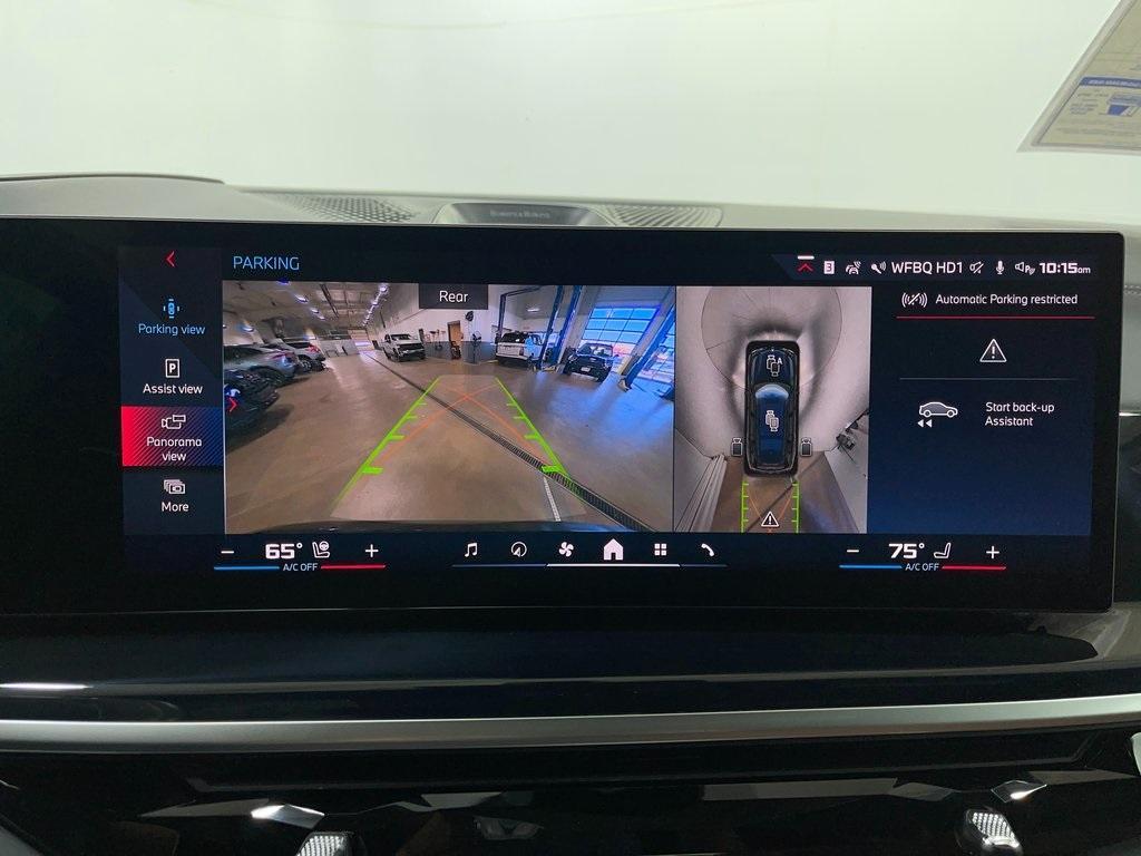 used 2024 BMW X7 car, priced at $91,900