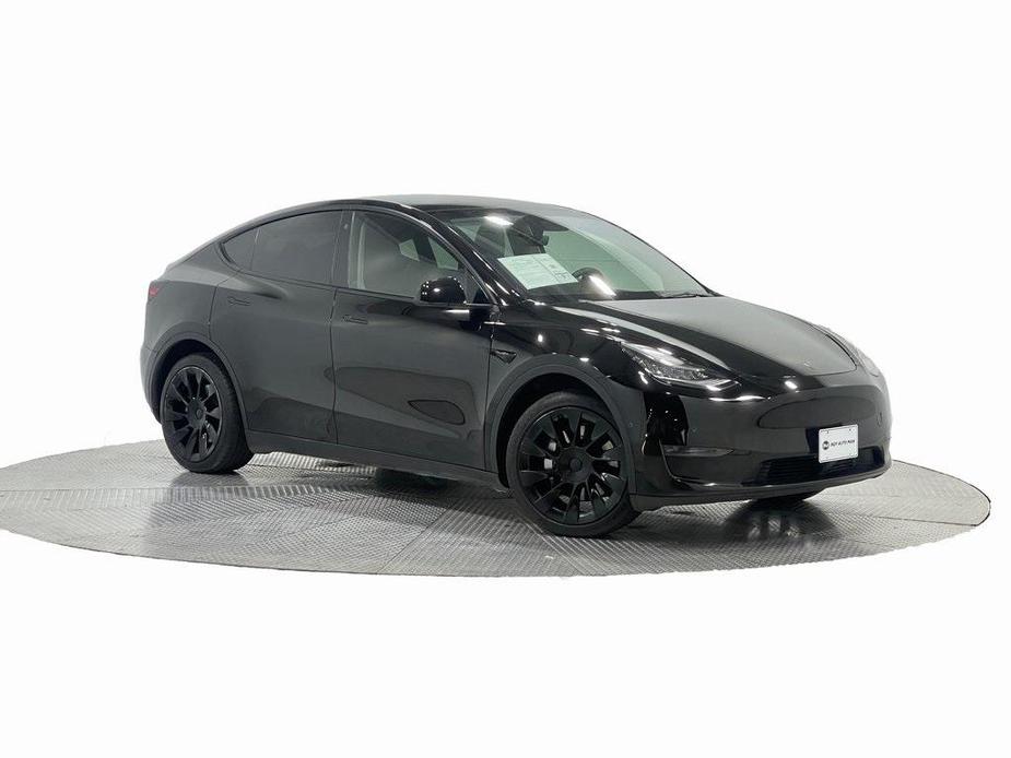 used 2021 Tesla Model Y car, priced at $28,995