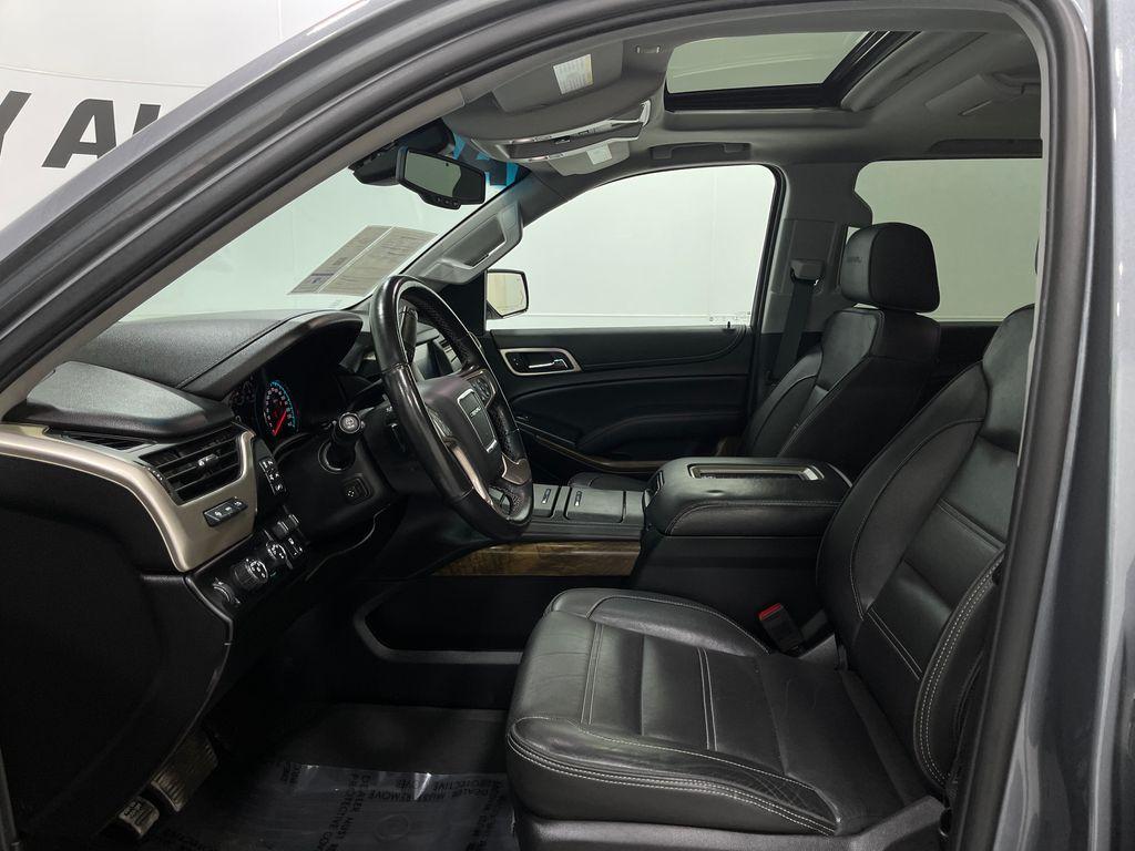 used 2019 GMC Yukon XL car, priced at $36,025