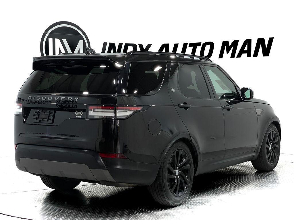 used 2018 Land Rover Discovery car, priced at $17,867