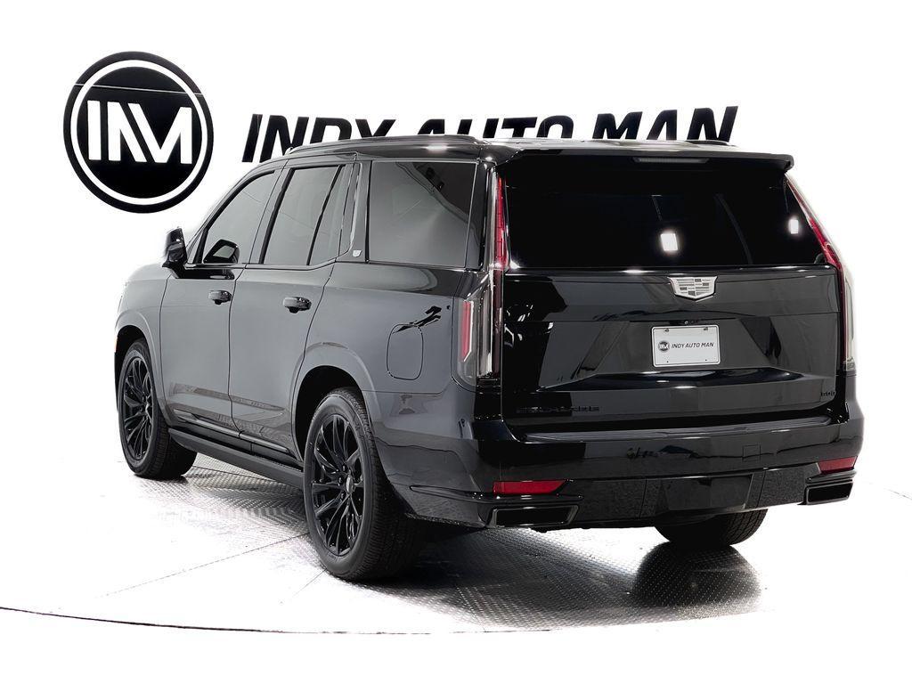 used 2022 Cadillac Escalade car, priced at $71,795