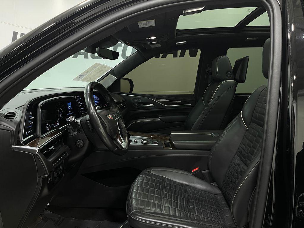 used 2022 Cadillac Escalade car, priced at $71,795