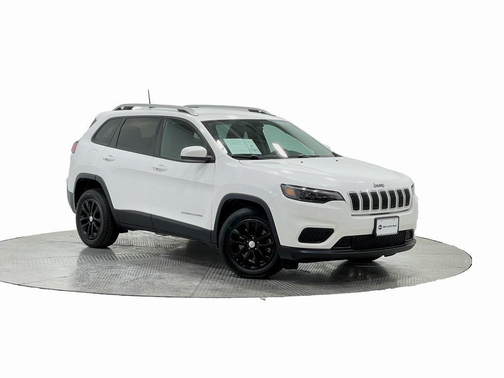 used 2020 Jeep Cherokee car, priced at $15,953