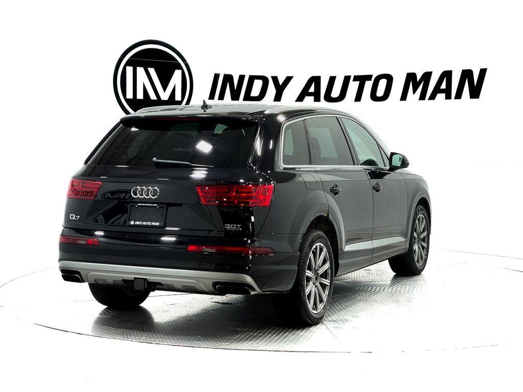 used 2018 Audi Q7 car, priced at $19,095