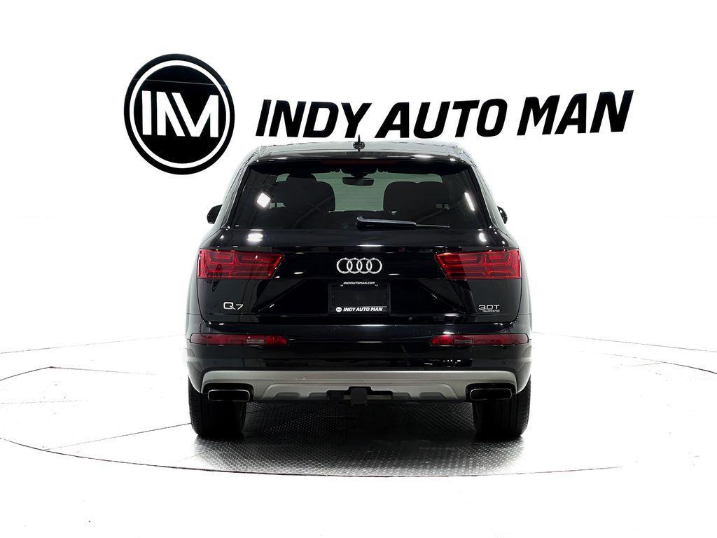 used 2018 Audi Q7 car, priced at $19,095