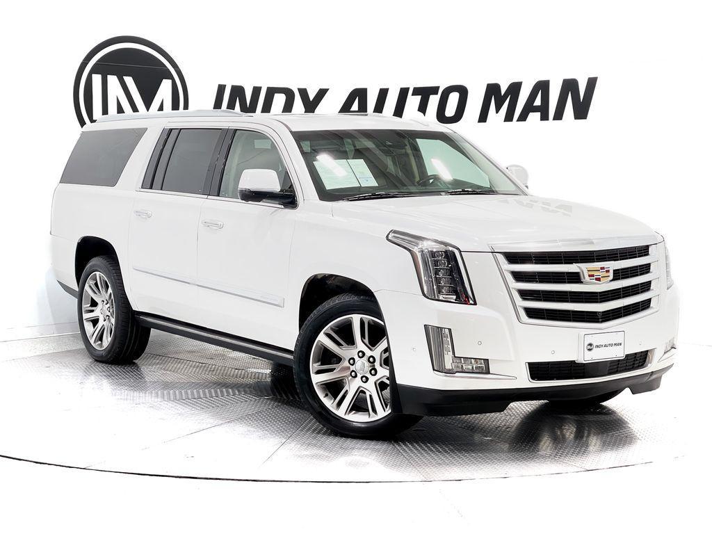 used 2019 Cadillac Escalade ESV car, priced at $34,300