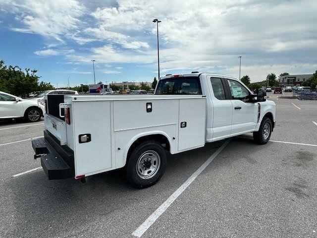 new 2024 Ford F-250 car, priced at $62,305