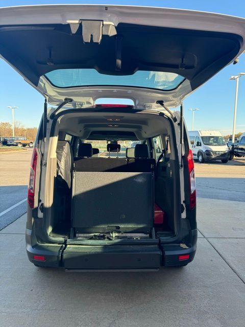 new 2022 Ford Transit Connect car, priced at $55,000