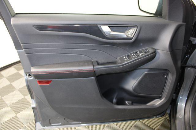 new 2025 Ford Escape car, priced at $33,027