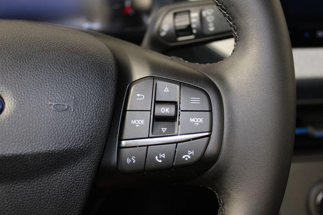 new 2025 Ford Maverick car, priced at $31,983