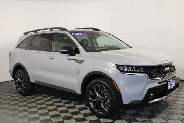 used 2023 Kia Sorento car, priced at $30,900