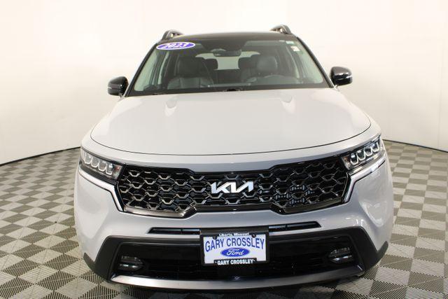 used 2023 Kia Sorento car, priced at $30,900