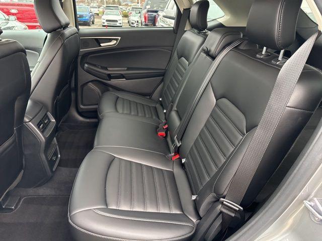 used 2021 Ford Edge car, priced at $25,500