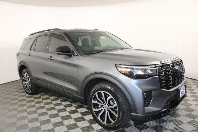 new 2025 Ford Explorer car, priced at $47,500