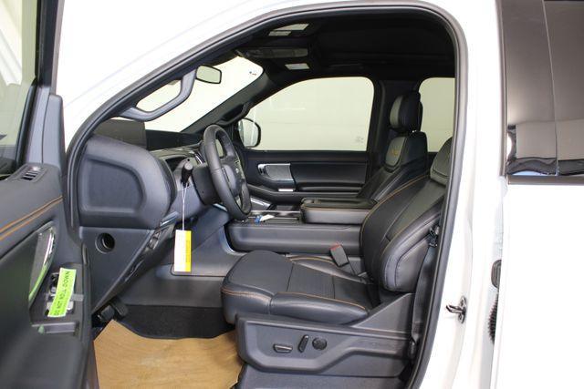 new 2025 Ford Expedition car, priced at $84,000