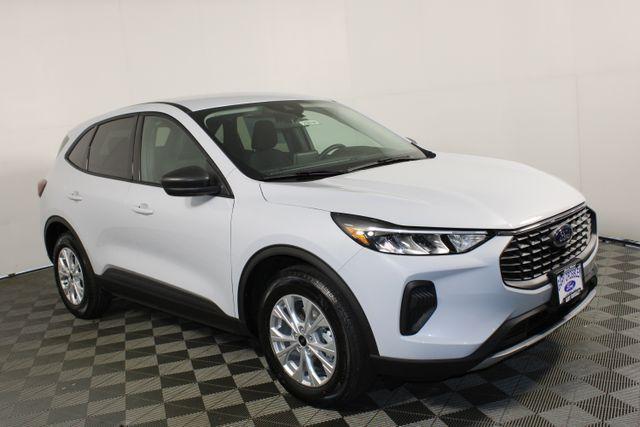 new 2025 Ford Escape car, priced at $29,882