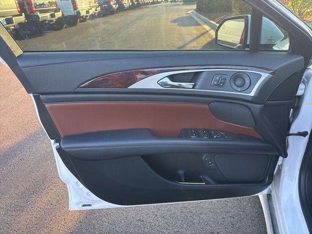 used 2018 Lincoln MKZ Hybrid car, priced at $19,000