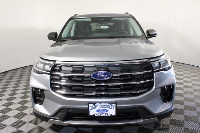 new 2025 Ford Explorer car, priced at $47,800