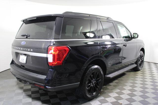 new 2024 Ford Expedition car, priced at $62,000