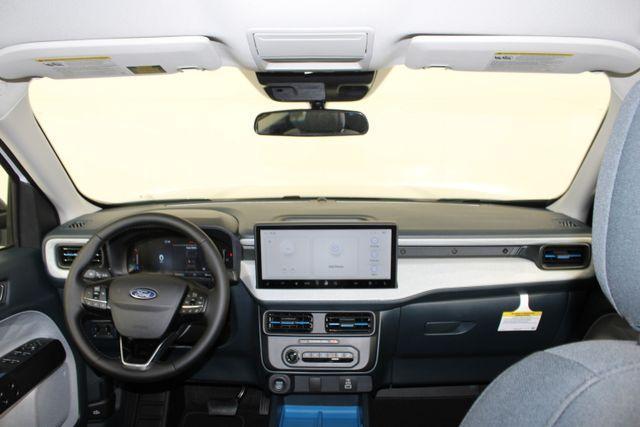 new 2025 Ford Maverick car, priced at $35,919