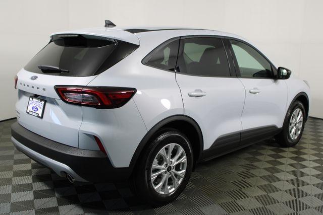 new 2025 Ford Escape car, priced at $29,882
