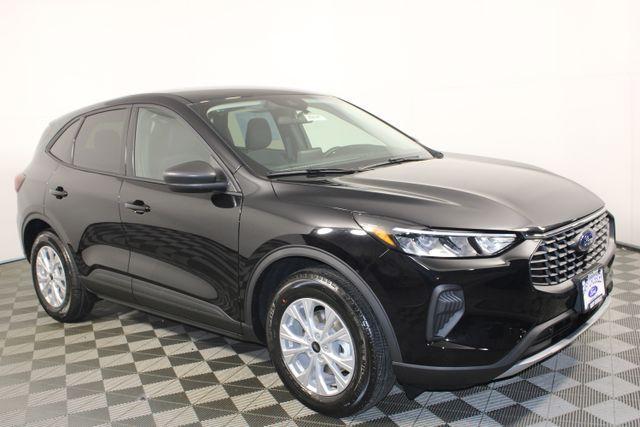 new 2025 Ford Escape car, priced at $30,081