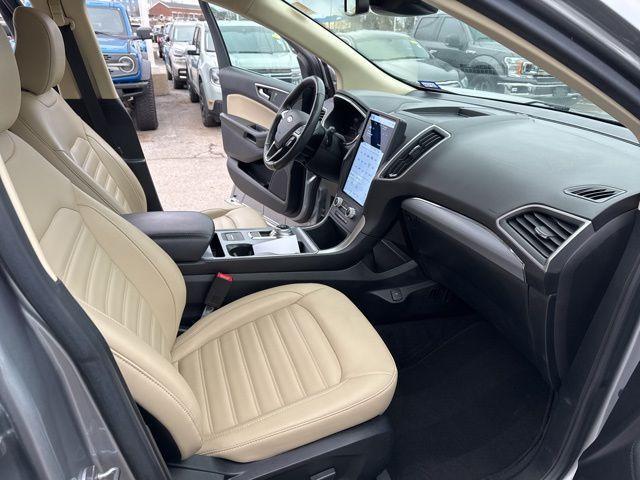 used 2021 Ford Edge car, priced at $20,000